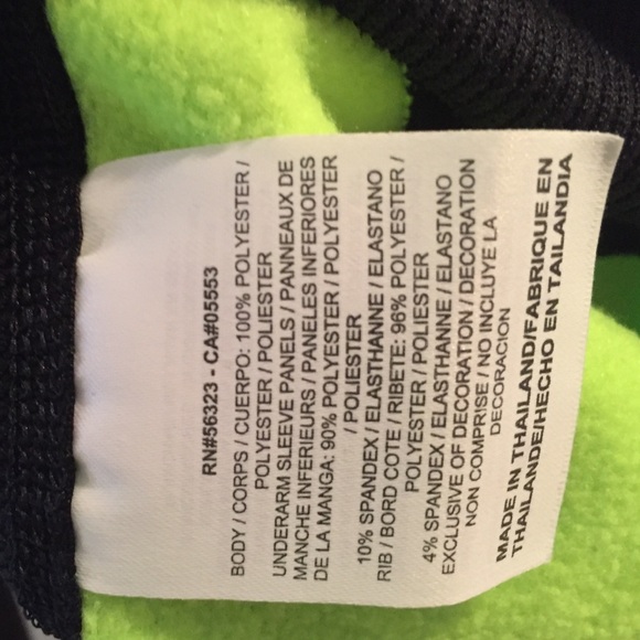 SOLD! Nike XS Therma-fit Pullover Hoodie Black - Picture 4 of 4