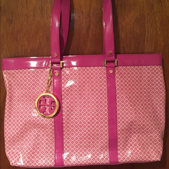 Tory burch hott pink shoulder bag