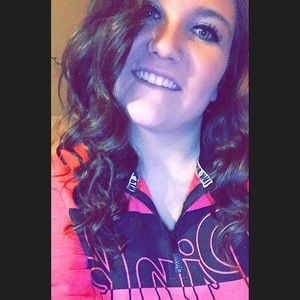 Meet your Posher, Kara