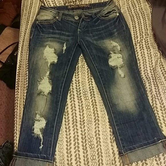 Beautiful Jean capris