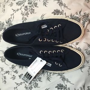 Superga Women's 2750 Cotu Classic Navy 8.5