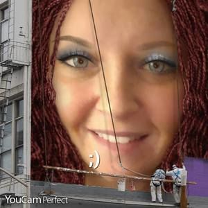 Meet your Posher, Danielle