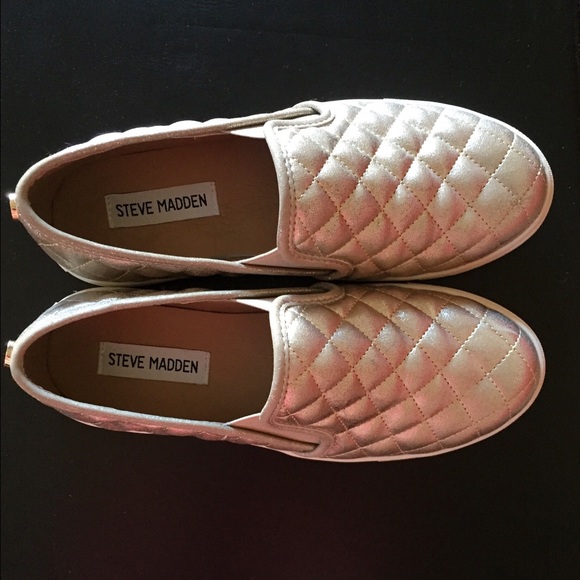 Steve Madden Shoes - Picture 3 of 4