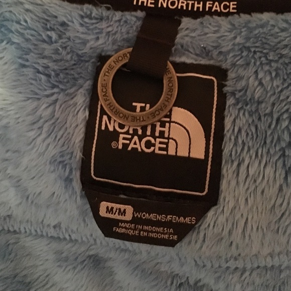 Women's North Face hooded zip up jacket - Picture 2 of 3