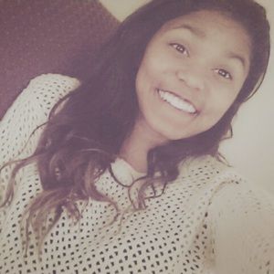 Meet your Posher, Destiny