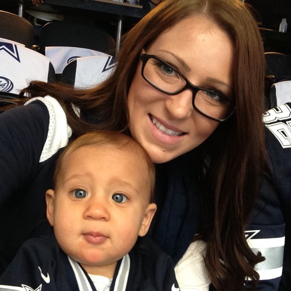 Meet your Posher, Sarah - Picture 1 of 1