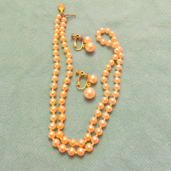 Vintage pearl and twist on (clip) earring set