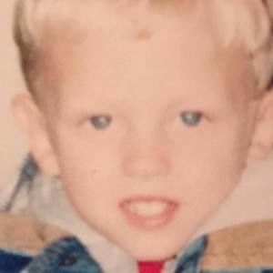 Meet your Posher, Dominic