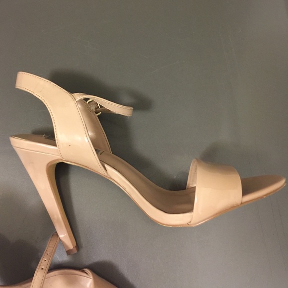 Steve Madden 3" heels - Picture 2 of 2