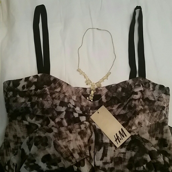NWT Animal Print Tiered Sundress - Picture 4 of 4