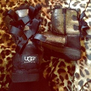 LITTLE GIRLS BAILEY BOWS👑💎