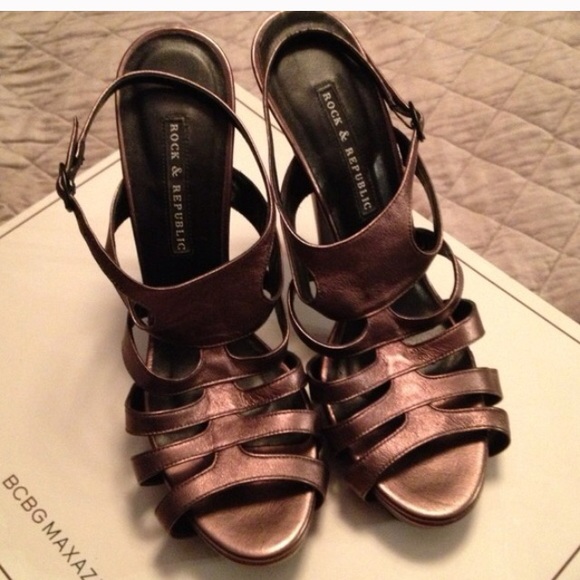 Rock and republic heels - Picture 1 of 2