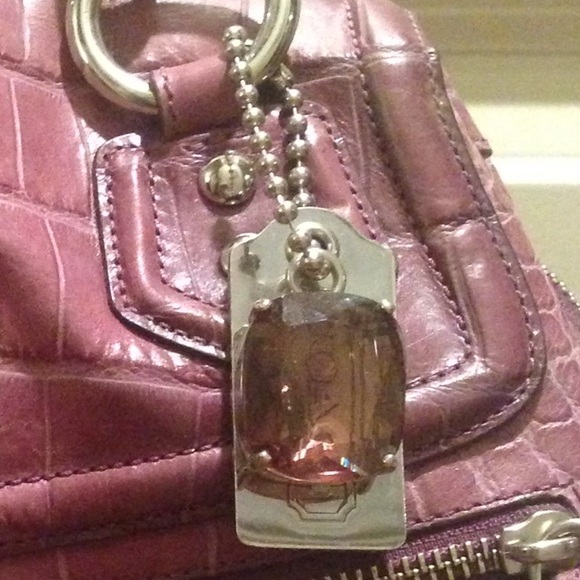 Coach jewel and hangtag