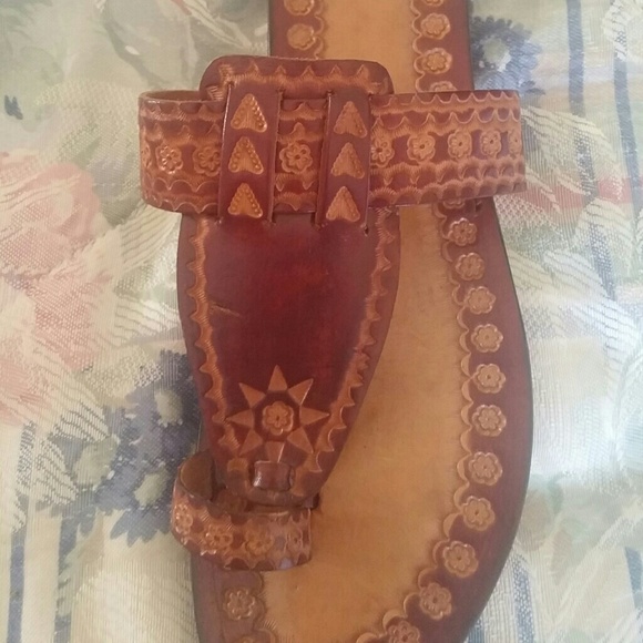 Slippers - Picture 2 of 4