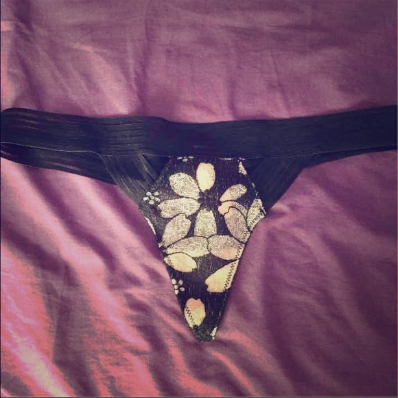 NWT Victoria's Secret very sexy panty