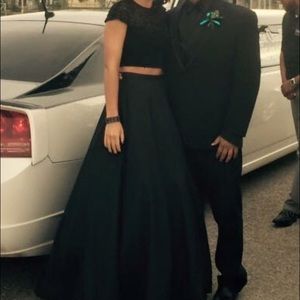 Sherri Hill prom dress