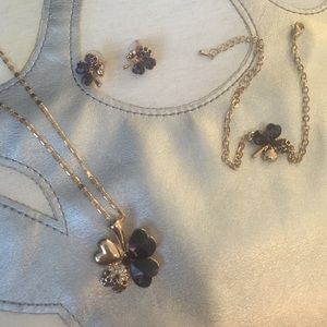 Purple 18kgp clover necklace earrings set