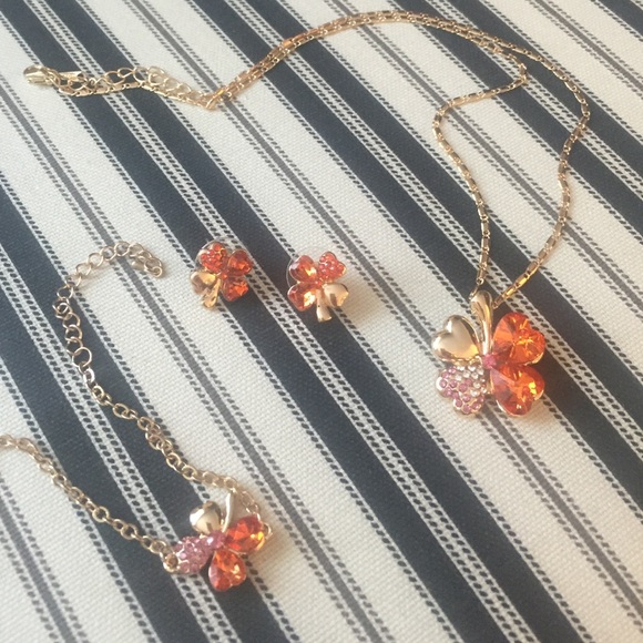 Orange 18kgp clover necklace earrings set