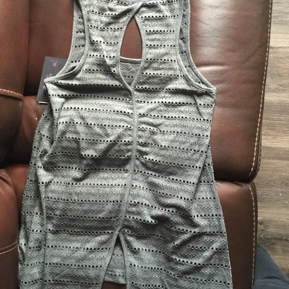 Top - Picture 3 of 3