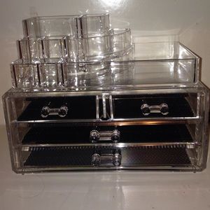 NWOT Acrylic Makeup Organizer 💄