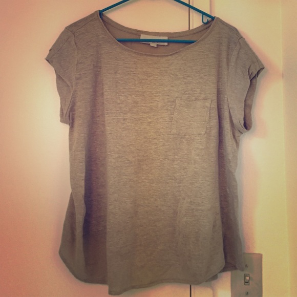 LOFT beige & gold t-shirt top