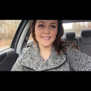 Meet your Posher, Jillian