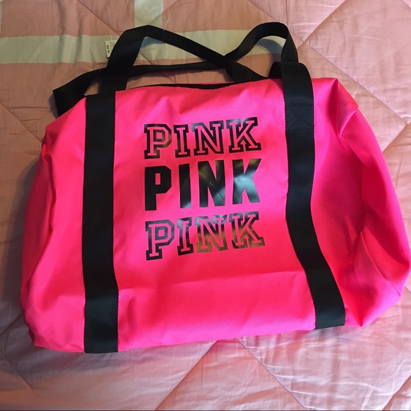 PINK Victoria's Secret Handbags - Pink gym duffle bag