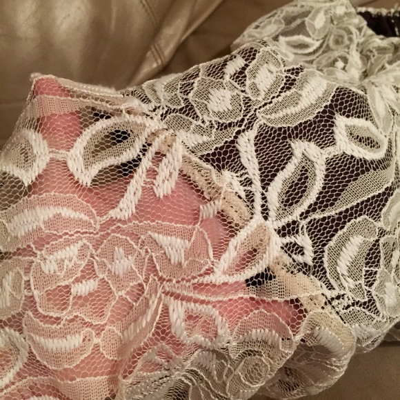 Lace dress with brown slip liner - Picture 2 of 2