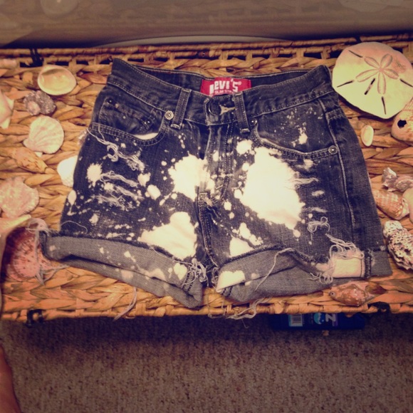 High waited shorts