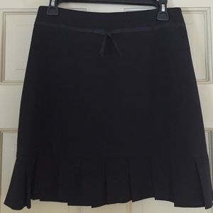 🌺 The Must Have Black Skirt NWOT