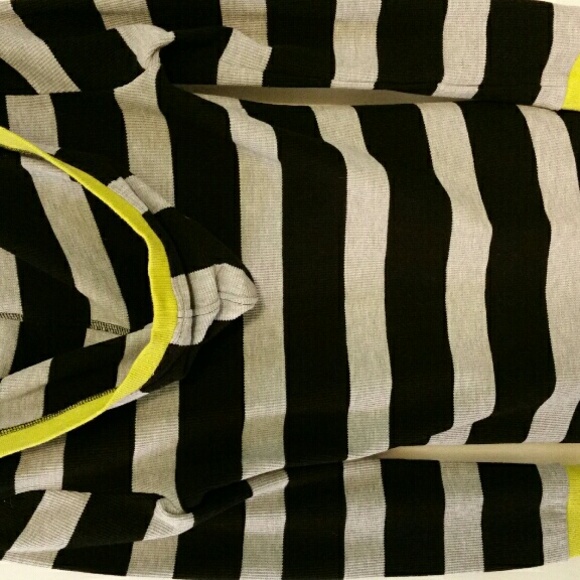 Striped Hoodie thermal - Picture 2 of 3