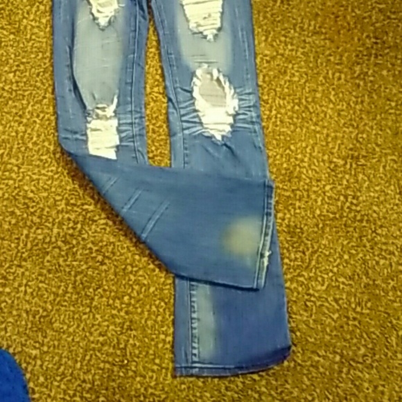 Machine distressed jeans - Picture 2 of 2