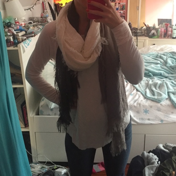 Express scarf
