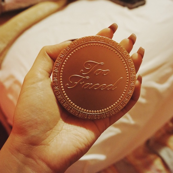 Too Faced Chocolate Soleil Bronzer