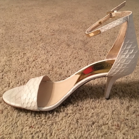 Michael Kors strappy heel - Picture 2 of 4