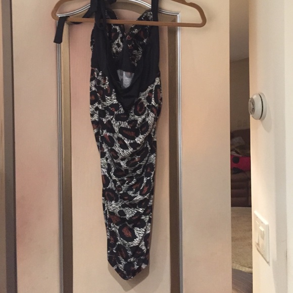 Dress - Picture 2 of 2