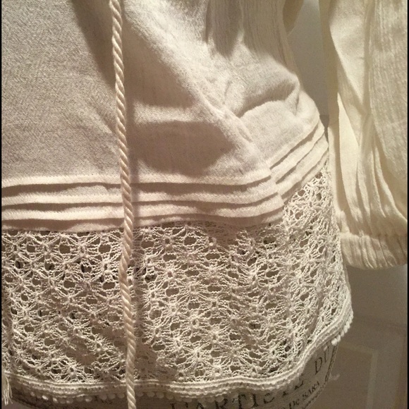 Victoria’s Secret White Crochet Top - Picture 6 of 8