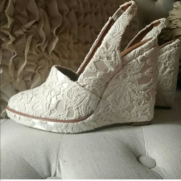 ⛔️SOLD ASOS Lace Wedges
