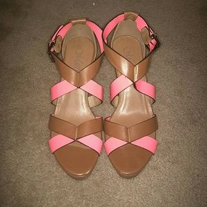 Matty's - Cognac/Florescent Pink Strappy Wedges