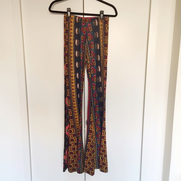 ❌SOLD❌ Novella Royale Janis Bells - Picture 2 of 4