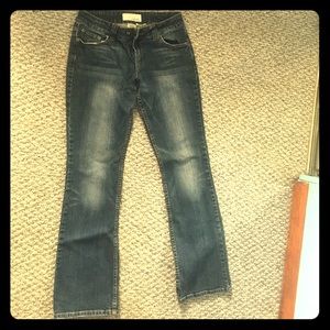 Maurices jeans
