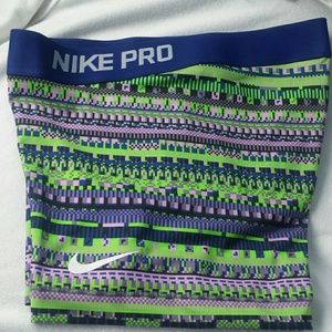 Nike pro shorts size S