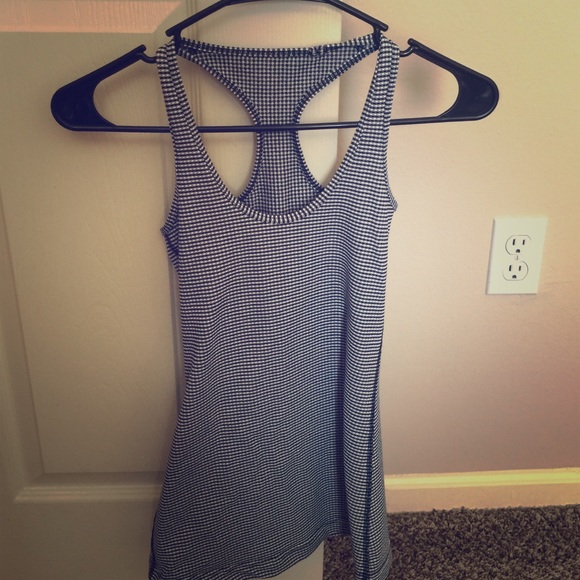 lululemon tank