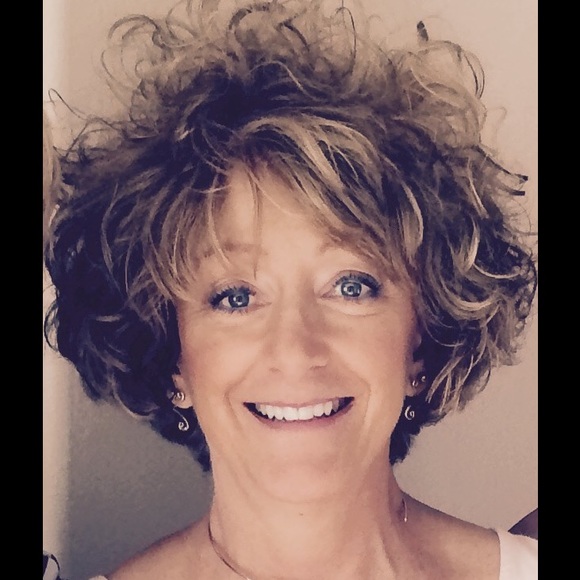 Meet your Posher, Lynnette