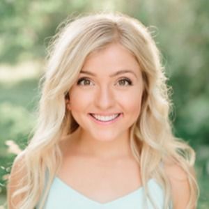 Meet your Posher, Ellie