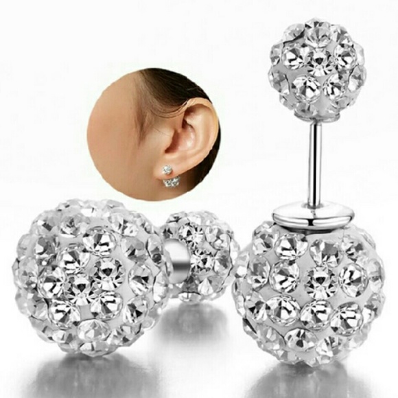 Jewelry - 🎊HP 2/9 🎉Beautiful silver double ball earrings