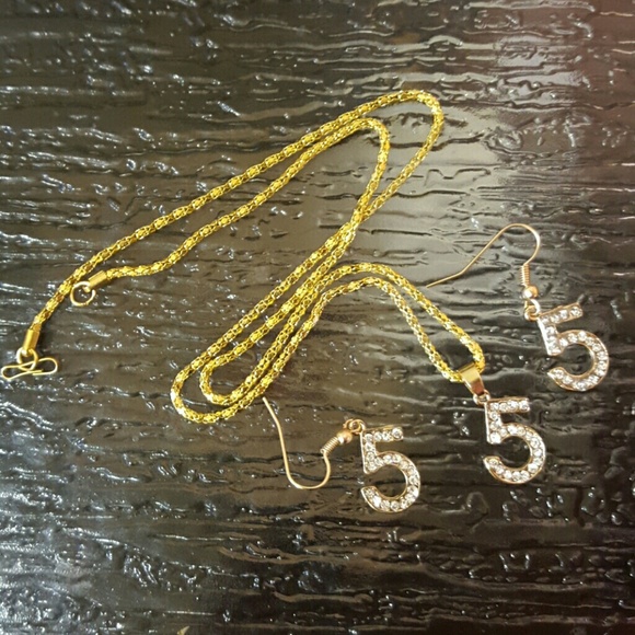 Number 5 necklace