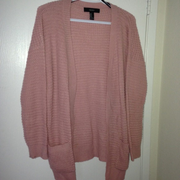 Pink sweater cardigan Size M