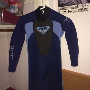 roxy 4/32 wetsuit