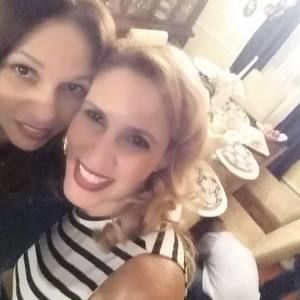 Meet your Posher, Noelis